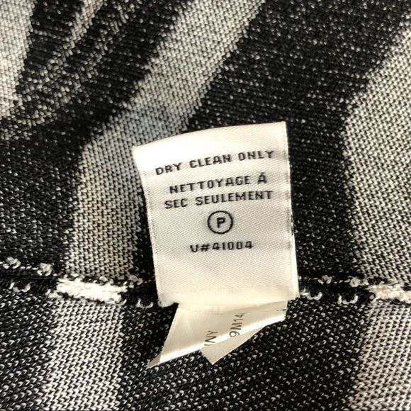 Diane Von Furstenberg Fanny Zebra Knit Dress - Picture 13 of 16